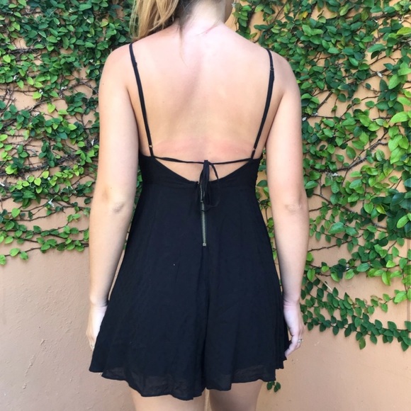 “Sold at home”Black Strappy Romper With embroidered bib UO - Picture 3 of 5